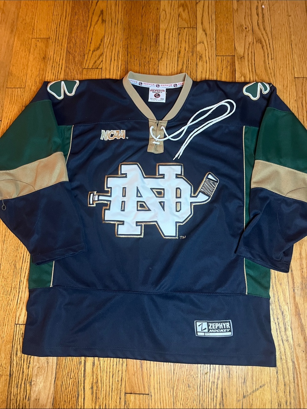 Notre Dame Fighting Irish hockey jersey Vintage Zephyr Flight Strap